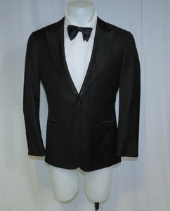 Suitsupply Lazio Slim Vitale Solid Black Peak Lapel One Button Tuxedo Jacket 40S