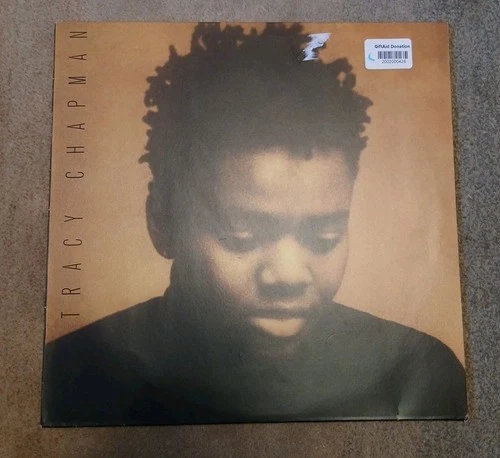 TRACY CHAPMAN  SELF TITLED VINYL LP 1st Pressing Pre-Owned VG condition