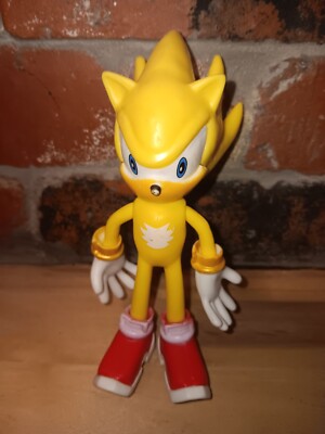 Super Sonic The Hedgehog Action Figure Moveable Joints 4.7'' Play Set/Cake Topper