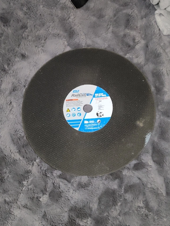  Norton 14" x 1/8" x 1" NorZon A48 Rail Cut-Off-Wheel Reinforced for Rail - Image 2 of 2