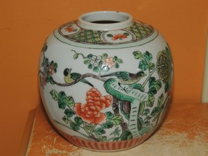 Chinese Jar 5" Famille Verte floral with bird poss Kangxi Ming 17th 18th Antique