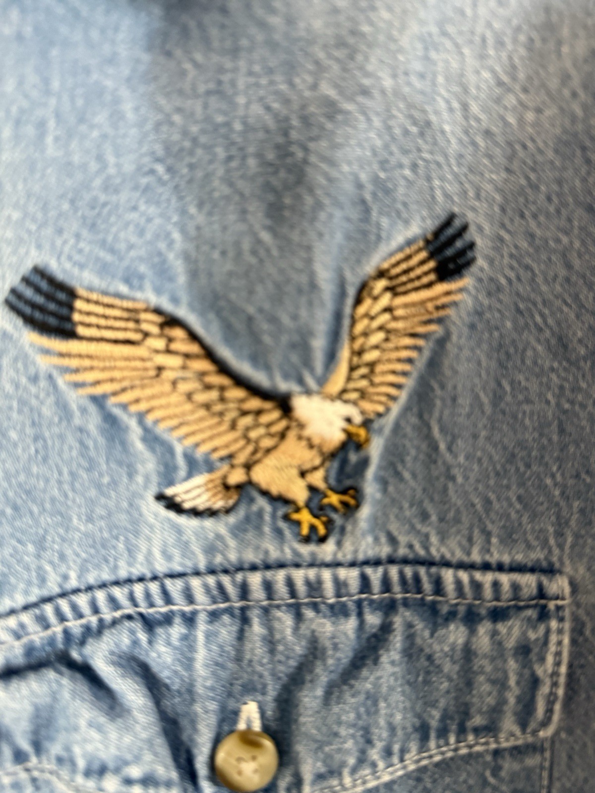 Basic Editions Embroidered Eagle Button Up Sz 20W… - image 2