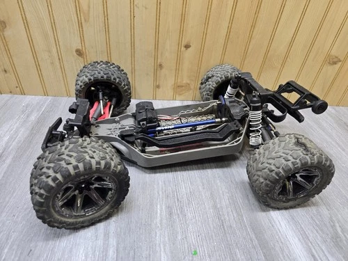 Traxxas Rustler 4x4 VXL Brushless Stadium Truck ROLLER Parts Or Repair