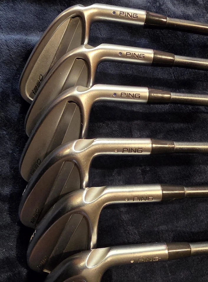 PING I 230 Blue Dot IRONS 5-PW RH AWT 2.0 Black Stiff Shafts  Pre-Owned - Image 3 of 4