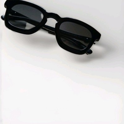 Moncler GRADO ML0203 Men's Rectangle Sunglasses Black Frame Gray Tinted