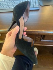 Vintage Women's Gucci Shoe Size 7.5 Black Pumps
