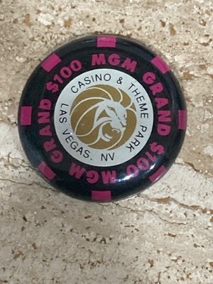 MGM Grand Las Vegas casino theme park vintage paperweight Lion $100 chip shape