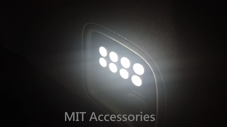 Para LEXUS CT200h 2011-on LED Super Luz Trasera Carga Maletero Equipaje Lámpara Lateral Foto 4 de 4