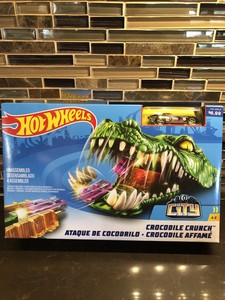 hot wheels city crocodile crunch