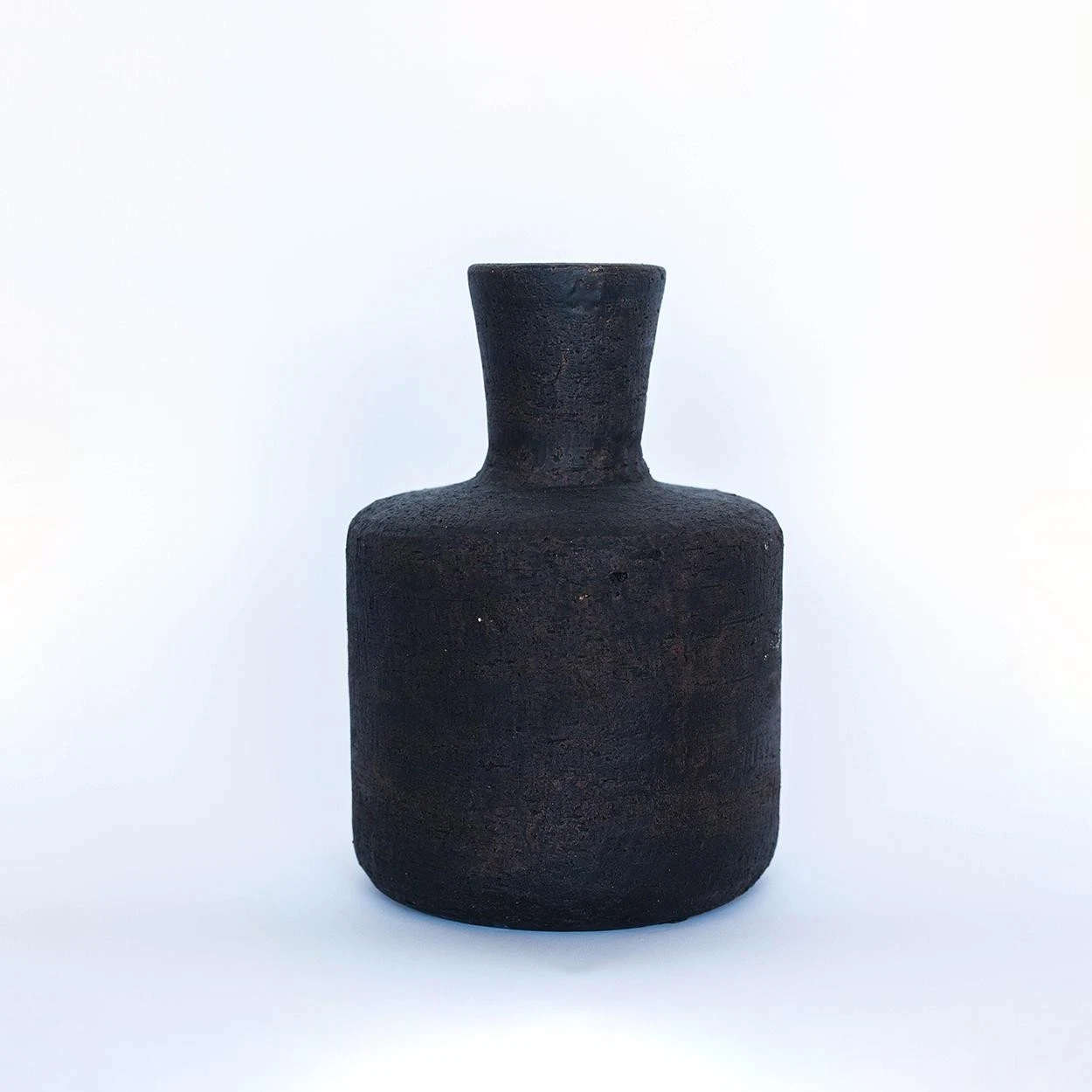Modern- Minimalist Design With A Matte Finish Vase
Opens in a new window or tab