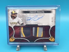 2025 Topps Autographed Tier One Relics Freddy Peralta Red Dual Patch /10 