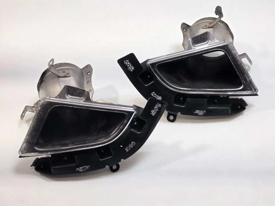 Tubo de escape trasero Cadillac CTS 2017-2019 puntas silenciadoras derecha/izquierda Foto 3 de 4