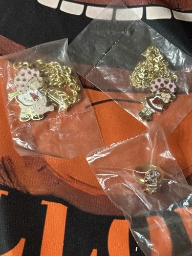 Vintage 1980's Strawberry Shortcake Jewelry -Bracelet, Necklace & Ring 1982 NOS