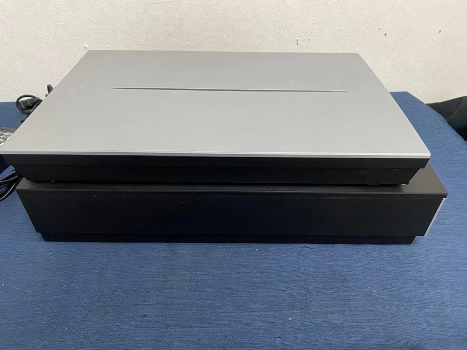 EPSON GT-X970 Perfection Pro Film & Photo Scanner High Resolution 6400dpi Tested - Image 4 of 4