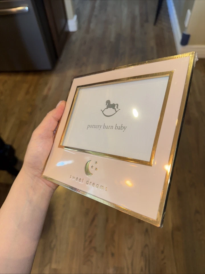 Marco de bebé Pottery Barn para fotos de bebé guardería dulces sueños rosa y dorado NUEVO Foto 4 de 4