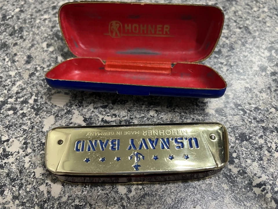 Lote Militar: Armónica Banda Marina, + Estuche y Hebilla de Cinturón Emisión de Servicio EE. UU.   Foto 4 de 4