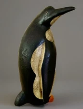 VINTAGE AMERICAN FOLK ART LARGE PENGUIN WOOD CARVING