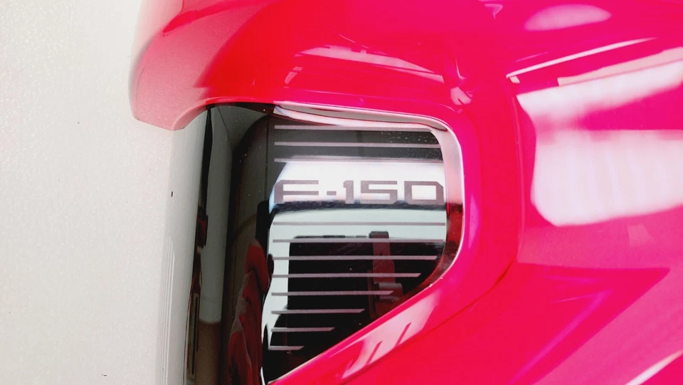 Luz trasera baja lateral del pasajero Ford F150 Lightning 2022 23 24 25 NL34-13B504-AG Foto 3 de 4