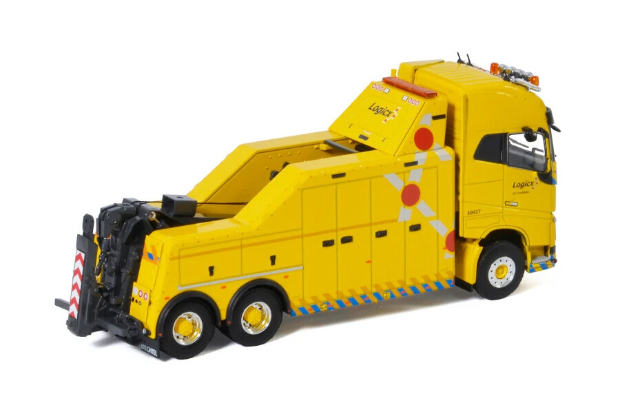WSI 01-3465 Volvo FH4 Globetrotter 6x2 Falkom Wrecker Truck - Logicx Scale 1:50 - Image 2 of 4