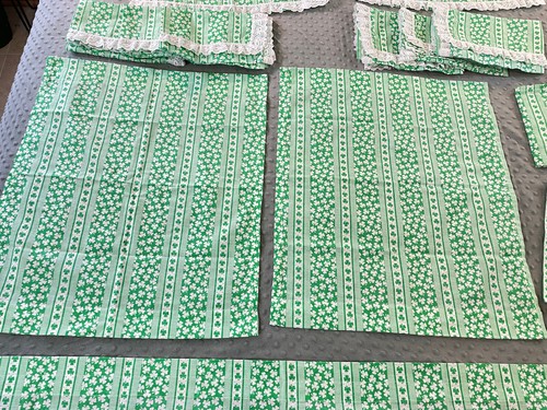 Menge 15 Vintage Kleeblatt Klee Handarbeit Grün Küche Vorhang Paneele mit Spitze - Bild 5 von 6