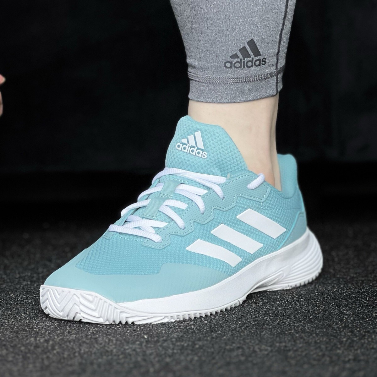 Adidas Game Court 2 Women's Size 8.5 Sneaker Tennis Shoe