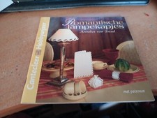 HOBBYBOOK LANGUAGE DUTCH FOR SCRAPBOOKING NEW ROMANTISCHE LAMPEKAPJES SALEB69 