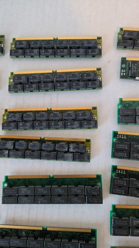 22 VINTAGE COMPUTER CHIP UNTESTED LOT O - Picture 5 of 8