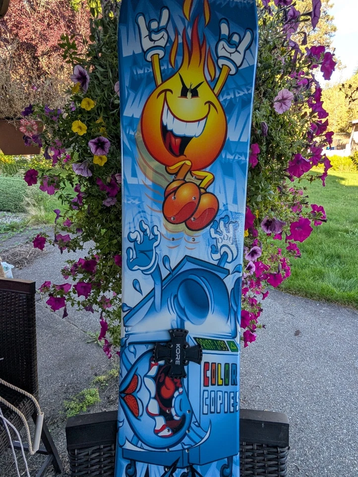 DE COLECCIÓN World Industries Snowboard 141 cm RARO COLOR COPIAS TABLERO Y ALMOHADILLA CORE! Foto 4 de 4