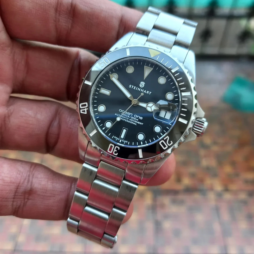 RARE STEINHART OCEAN ONE 39MM Diver 300m Black DIal Diver Fullset