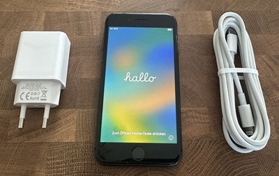 Apple iPhone 8 schwarz 64GB MQ6G2ZD/A Rückseite beschädigt