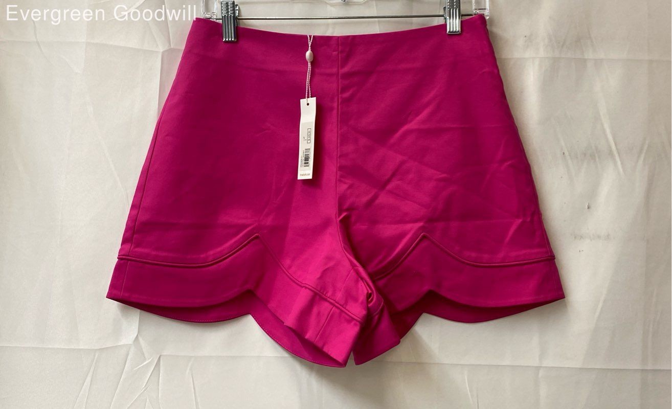 NWT Trina Turk Women's Pink Side Zip Centre Scalloped Hem Culotte Shorts Size 4
