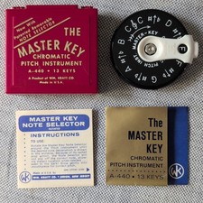 Wm. Kratt Co The Master Key A-440 Chromatic Pitch Instrument 13 Keys