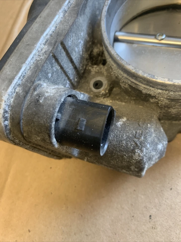 BMW 545i 645Ci X5 2004-2005 4,4 L OEM carrocería de acelerador de inyección de combustible 13547506627 Foto 4 de 4