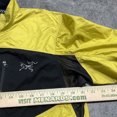 Arc'teryx Vintage Tau Lightweight Full Zip Windbreaker Jacket Mens
