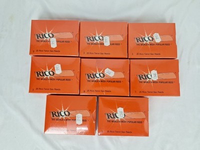 Rico Tenor sax reeds in strength 3.  1 Box of 25 reeds.  New old stock.