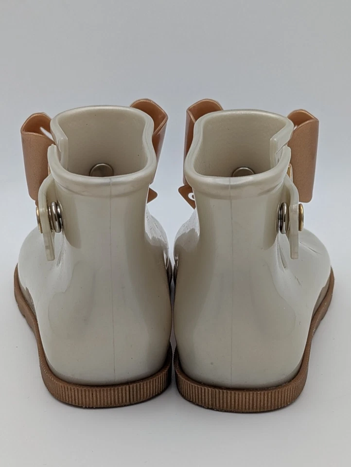 Mini Melissa Sugar Rain Fairy Rainboots Shimmer/Gold Size 7 - Image 4 of 4