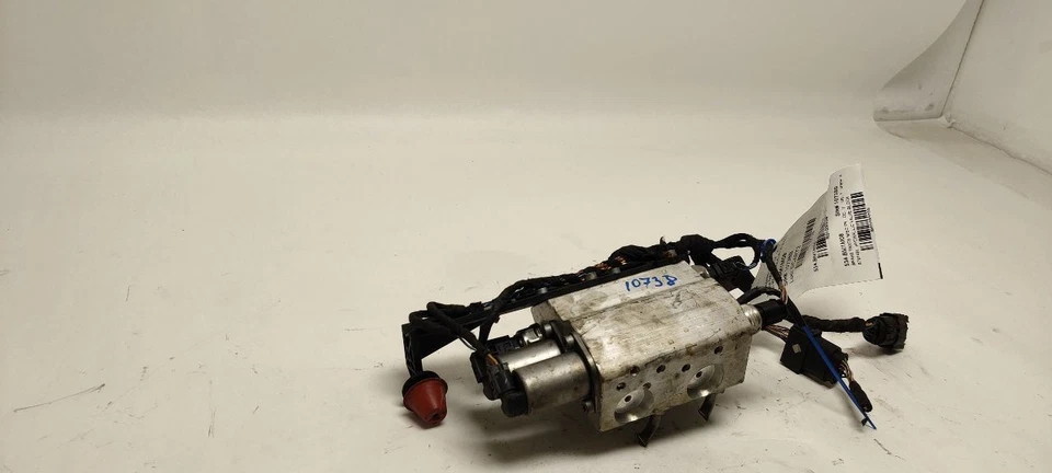 Front Brake Parts Misc Hydraulic Valve Block 6781487 Fits 2008 BMW 760Li OEM - Image 3 of 4