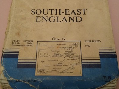1962 Ordnance Survey Map South East England Sheet 17. Worn cover but Intact map.
