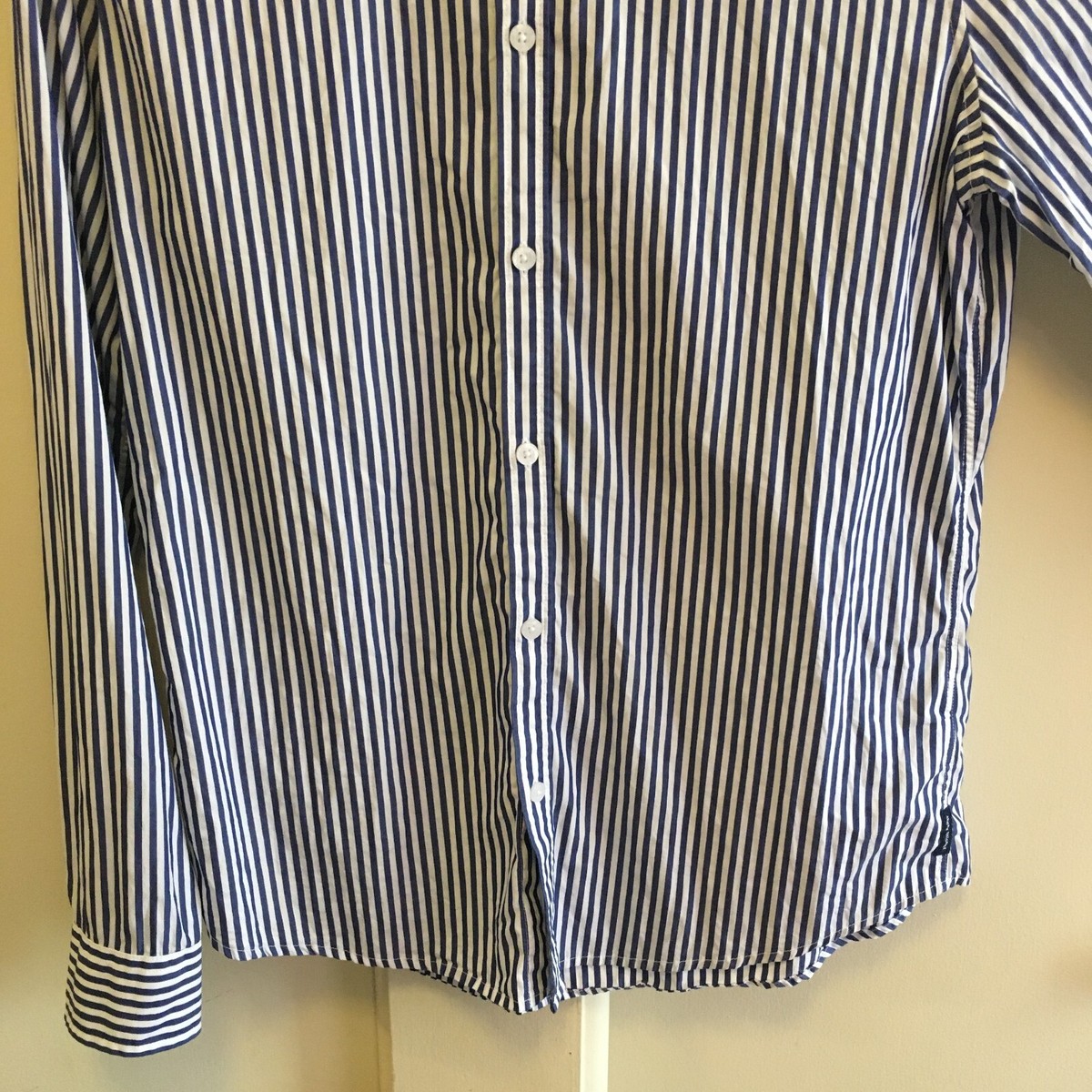 A/X Armani Exchange Sz. L-Slim Button Front LS Shirt Stripe Blue