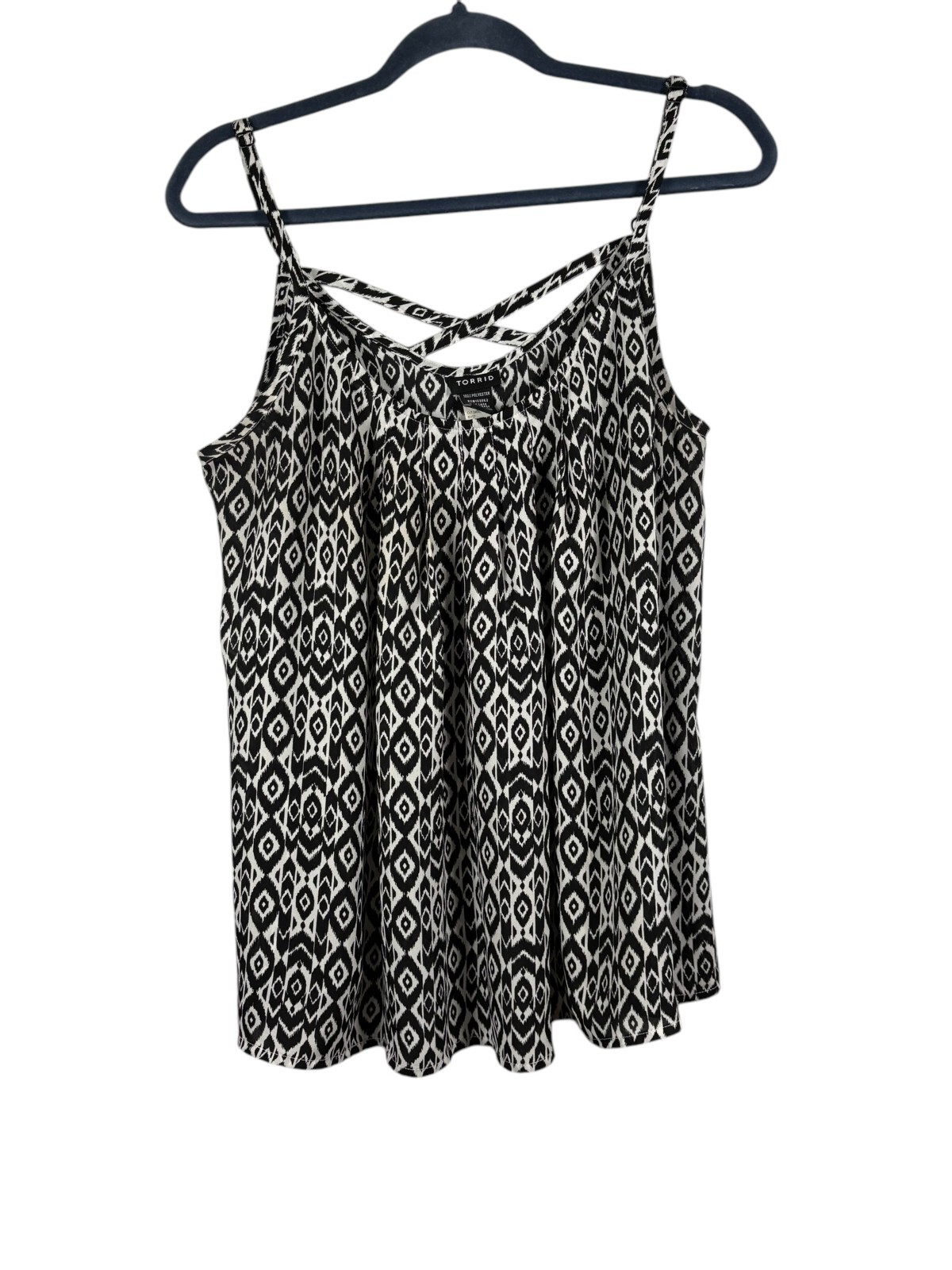 Torrid Geometric Flowy V-Neck Blouse with Adjustable Straps in Preppy Style Size M/L