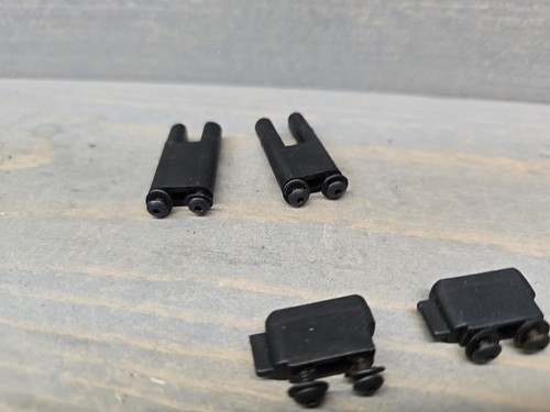 Vintage Xtm Xcelerator Nitro Steering And Throttle Servo Mounts - Picture 5 of 6