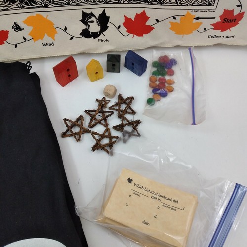 Memorabilia de pergamino de lienzo de juego de trivia Family Tree - Imagen 3 de 4