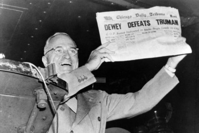 President Harry S Truman Showing Chicago Daily Newspaper 4x6 photo print