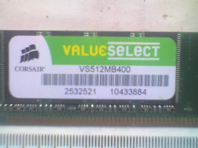CORSAIR VALUE VS512MB400 PC3200U 512MB 400MHz DDR Non-ECC CL3 SIMM Memory - M - Image 2 of 3
