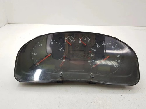 VW PASSAT Variant B5 3B5 Kombiinstrument 3B0919861J 1.90 Diesel 85kw 34816845