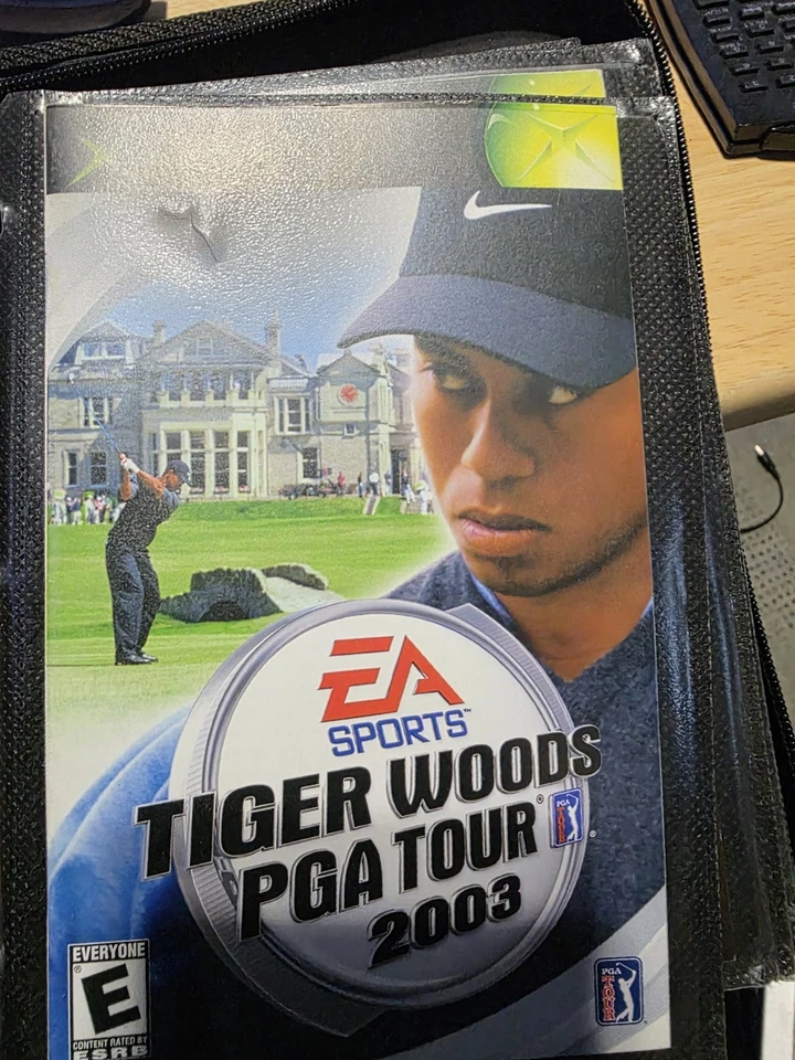 Large Original Microsoft Xbox CD Game Carry Case Travel Zip Up Bag - Image 4 of 4