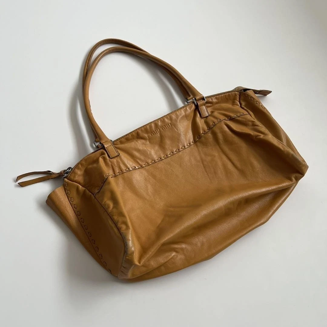 【vintage❗️】miumiu レザー　トートバッグ　ブラウン　 ショルダー MIU MIU（バッグ ・ ブラウン/茶色系）のフリマアイテム一覧