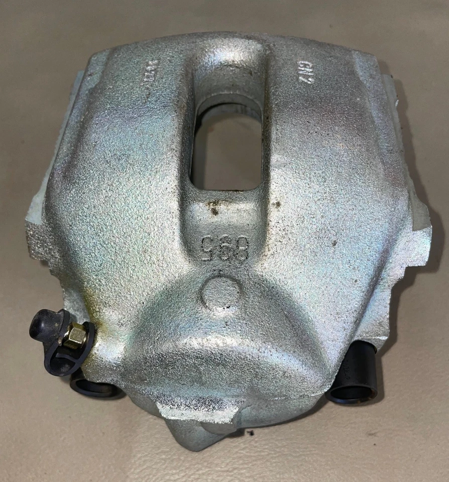 宝马前右手制动卡钳 - 34-11-1-160-326 - 适用于 850CSi、850Ci 和 850i 91 -95 — 第 2/4 张图片