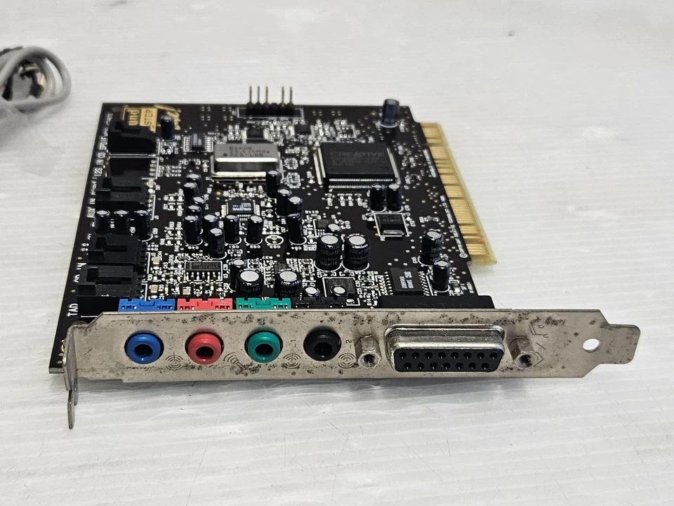 Creative Sound Blaster Live! CT4670, PCI, WITH AUDIO CABLE, WORKING SOUND CARD - Image 3 of 4