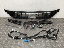 JOBLOT VAUXHALL CORSA F 2019-22 FRONT BUMPER LOWER GRILLE 9829832180 1528(10)